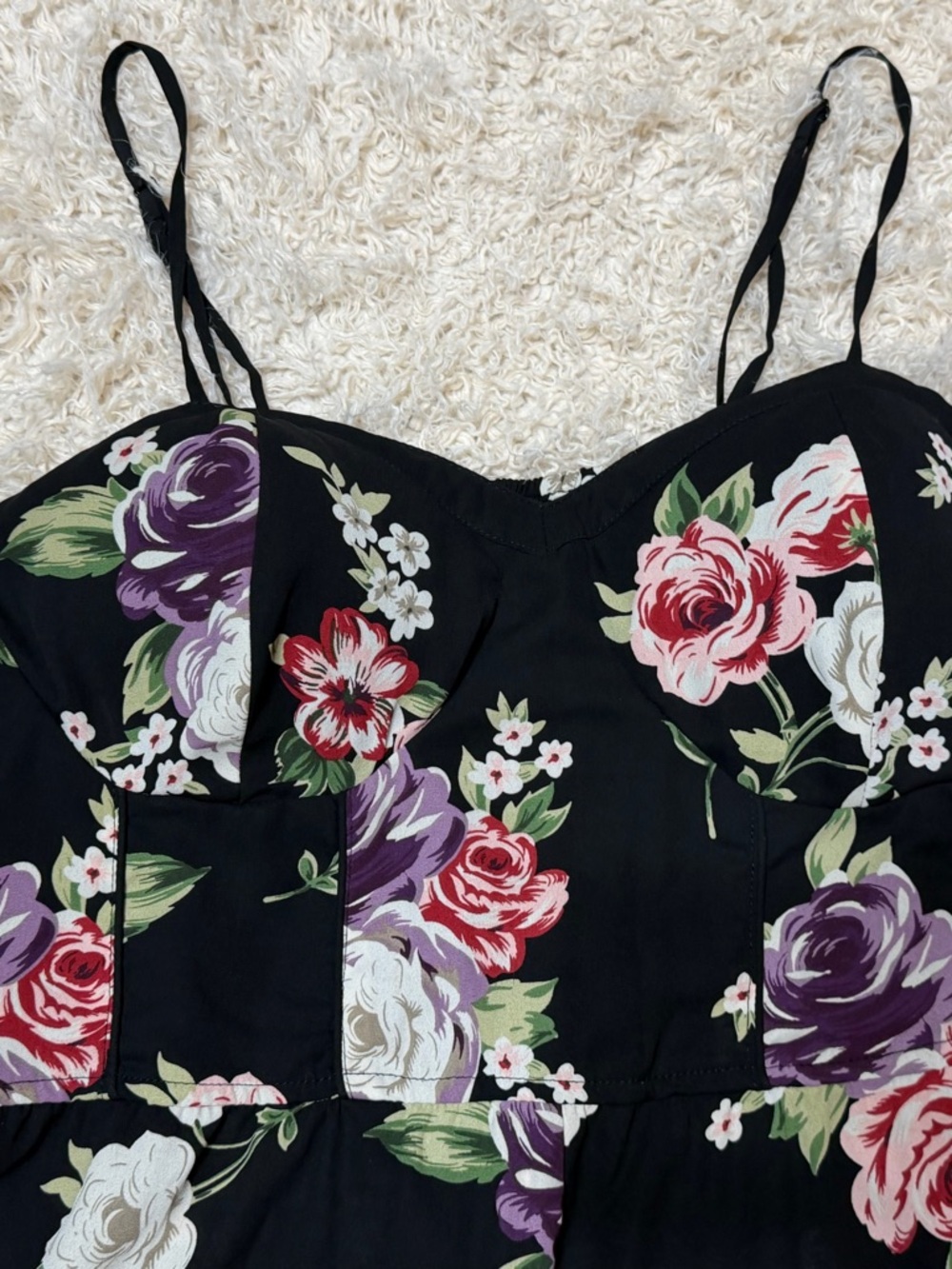 NWOT women’s size XL Floral Black Spaghetti-Strap Romper - Picture 2 of 7